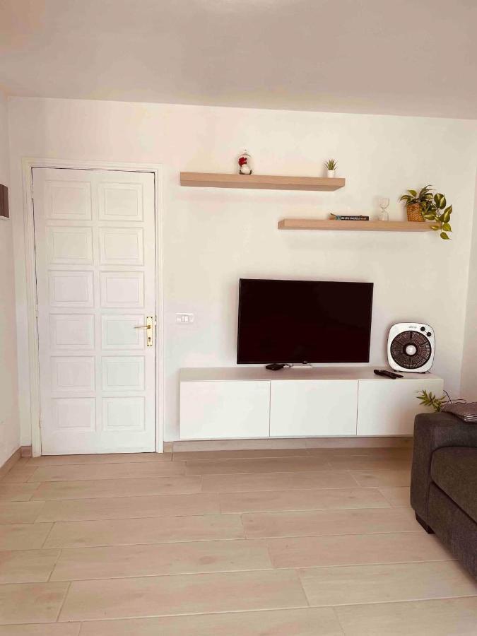 Apartment Luna -modern one bedroom apartment in central Puerto del Carmen Tías Exterior foto